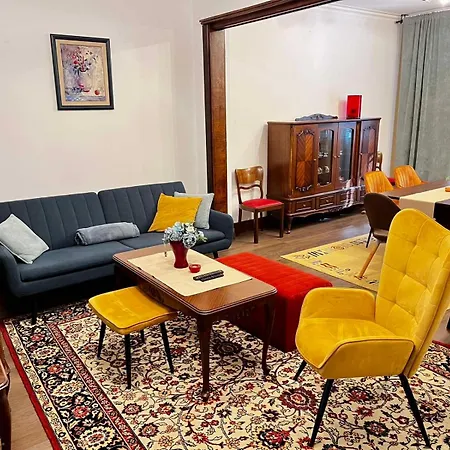 Centre Stylish With Private Backyard Apartment Sofia